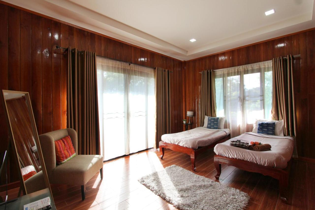 Baanbua Nonlen Hotel Udonthani Kültér fotó