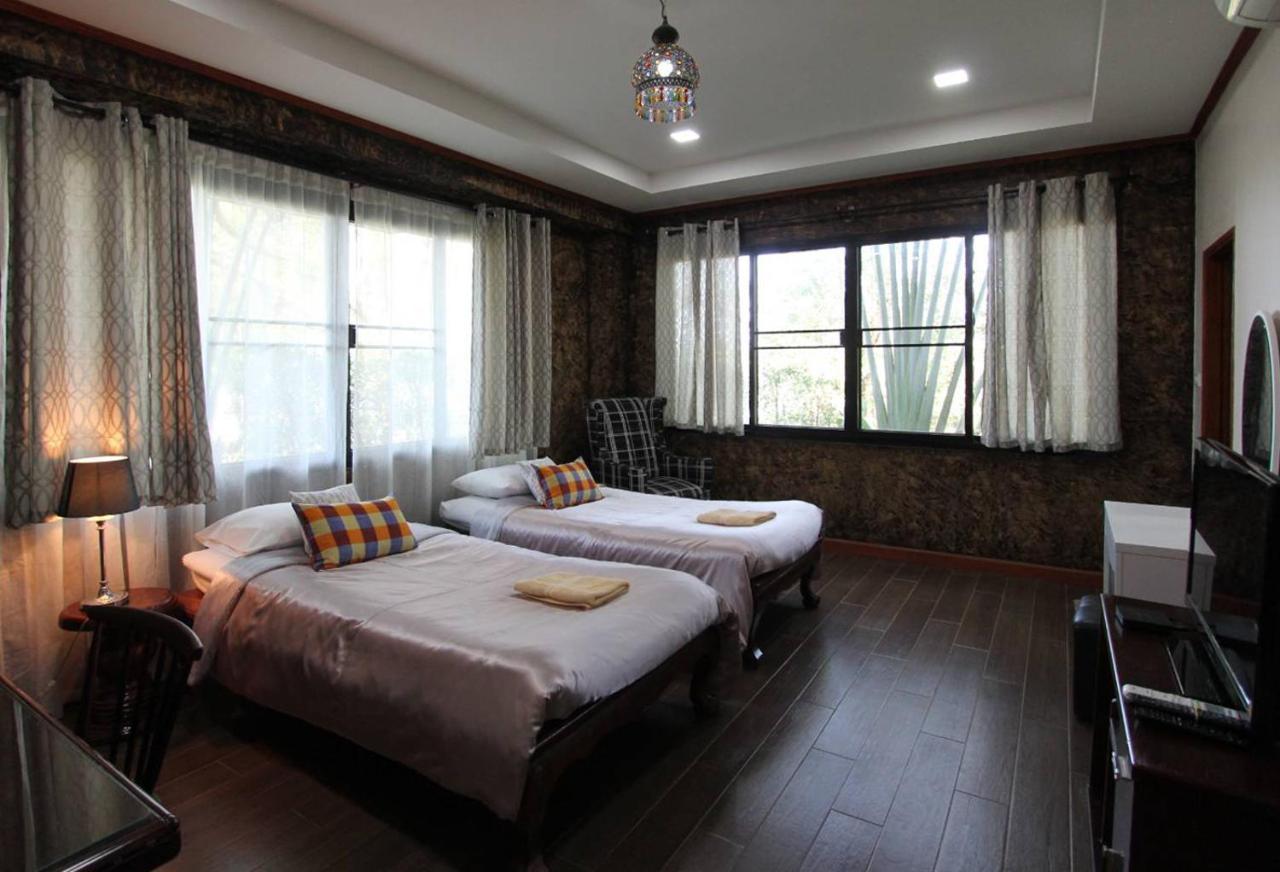 Baanbua Nonlen Hotel Udonthani Kültér fotó