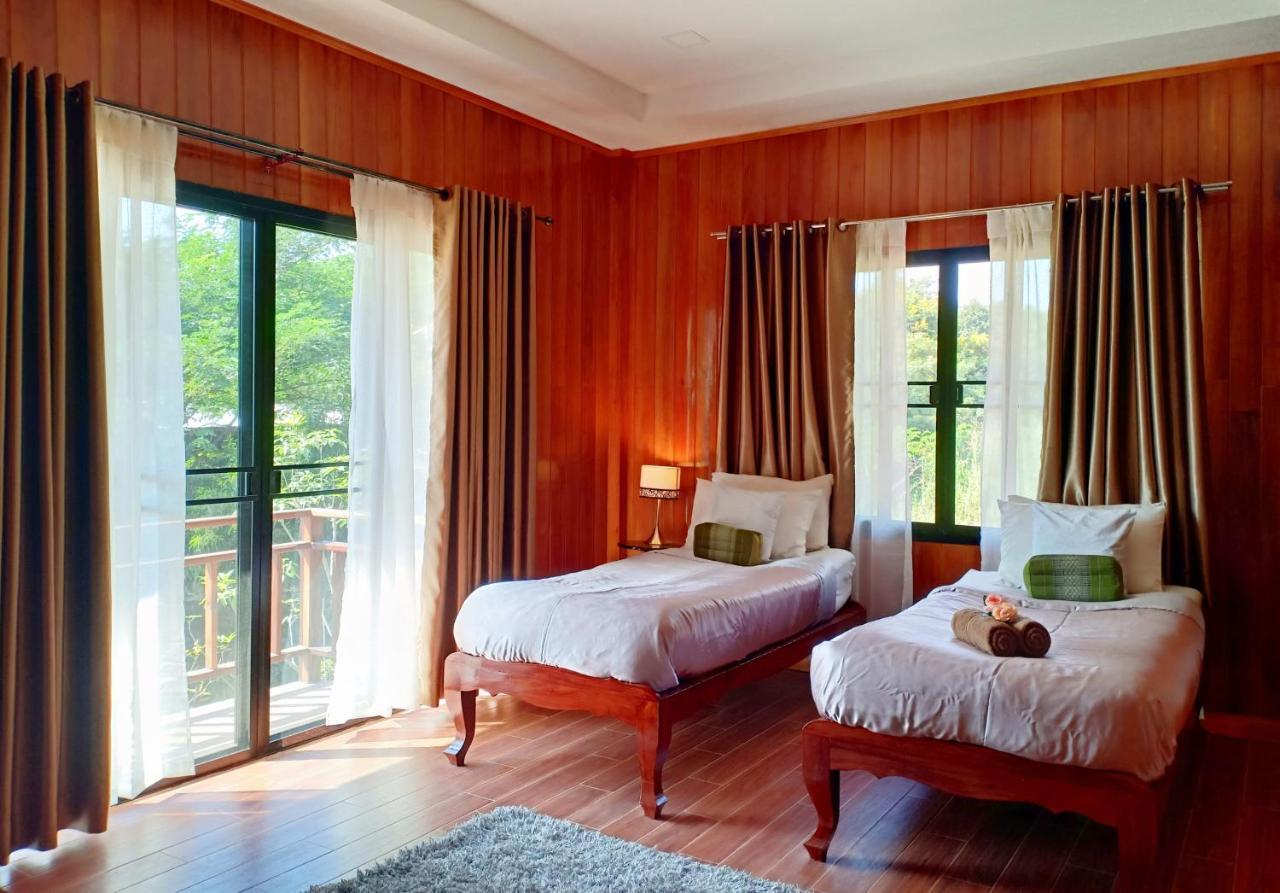 Baanbua Nonlen Hotel Udonthani Kültér fotó