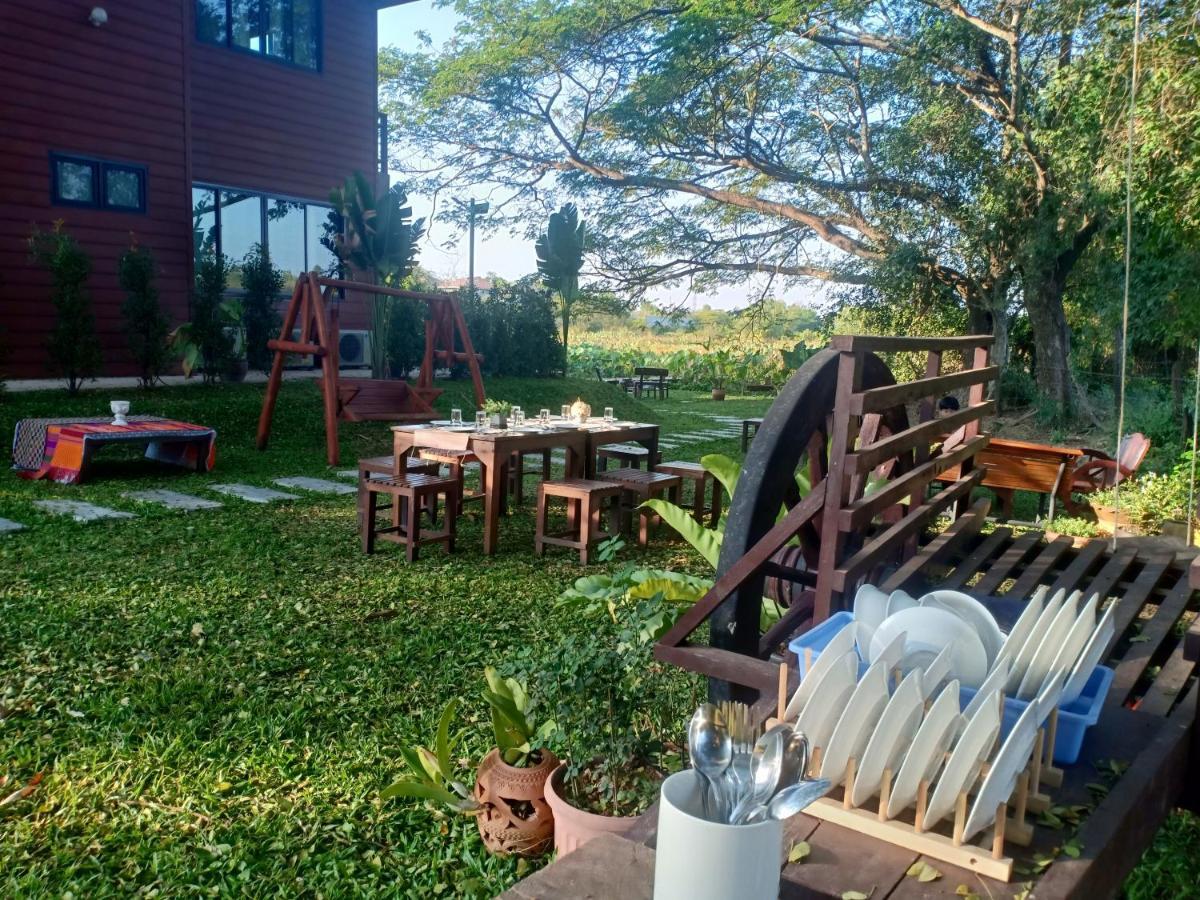 Baanbua Nonlen Hotel Udonthani Kültér fotó